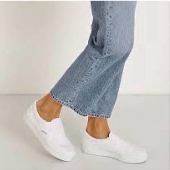 Superga Shoes - NWOT Superga Women’s White Cato Slip-on Platform Sneakers Sz 41.5 Sporty Preppy